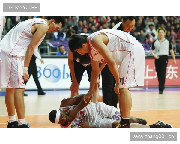 安东尼·戴维斯家里的健身房比我整套公寓还大，我这月底怎么活