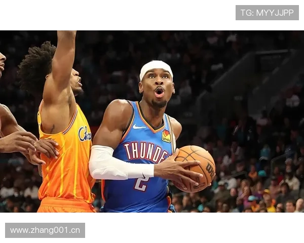 亚历山大利用无球跑动提升关键时刻得分效率明显优于上季