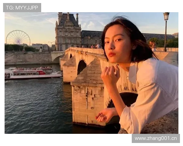 蒋圣龙家里衣柜塞满高定西装，训练完直接换装走秀？